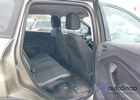 2013 Ford Escape S z USA, uszkodzony, nr VIN 1FMCU0F75DUD80050